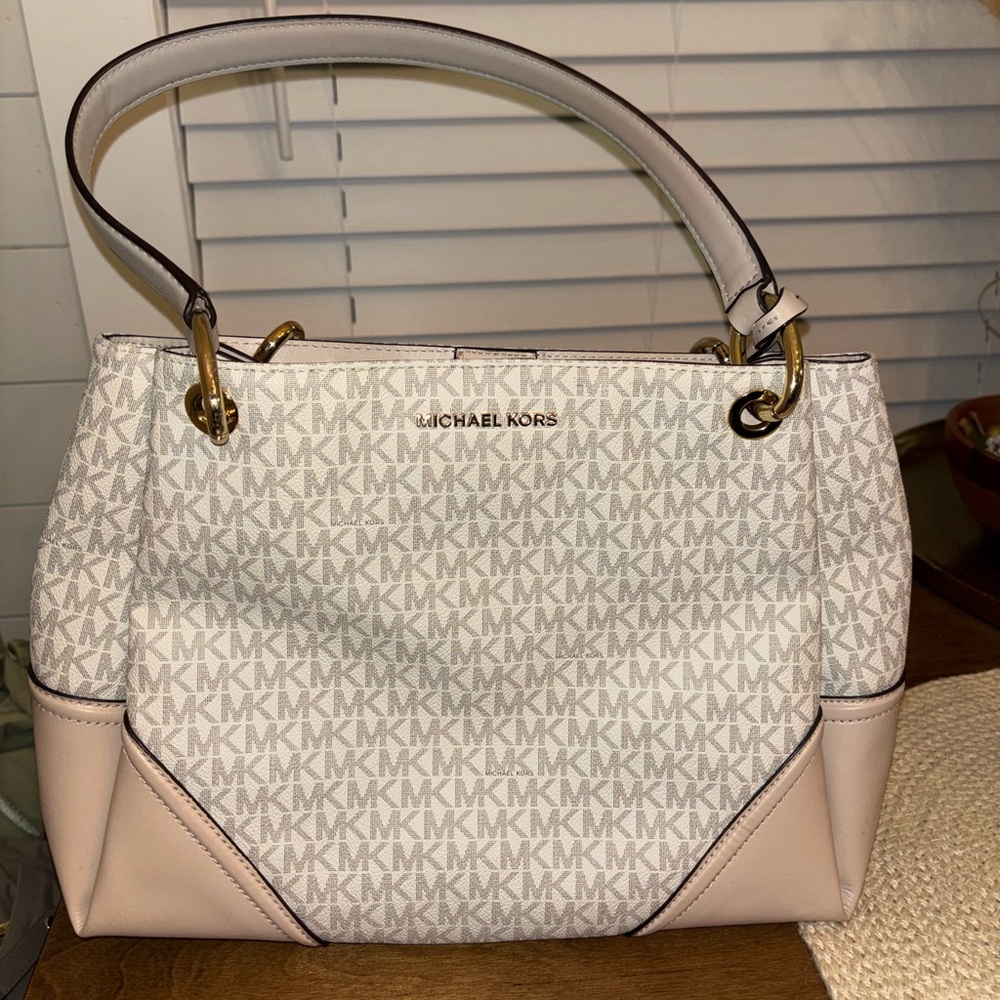 Michael Kors Pink and White Signature Shoulder Bag